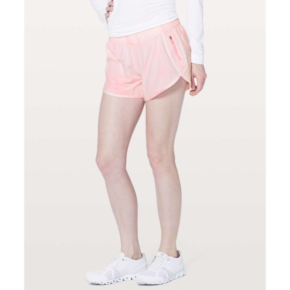 Lululemon Tracker Short V *4" Diamond Dye White Miami Pink (Size: 4) - Picture 2 of 8